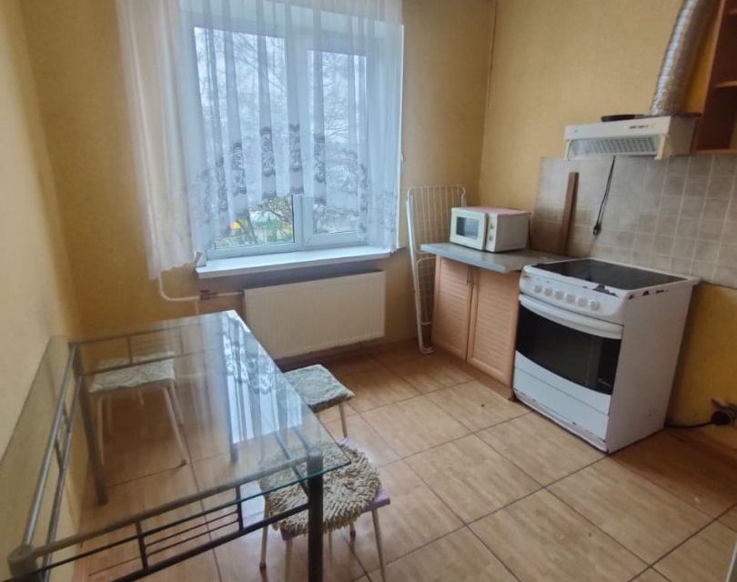 Сдаётся 1-комнатная квартира, 40 м²