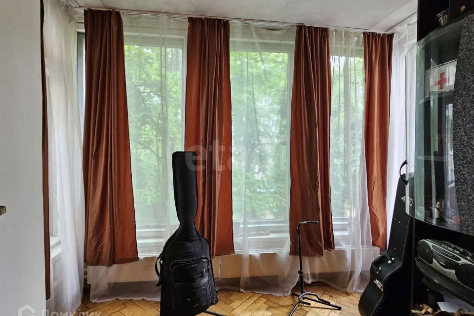 Продаётся 1-комнатная квартира, 37.7 м²