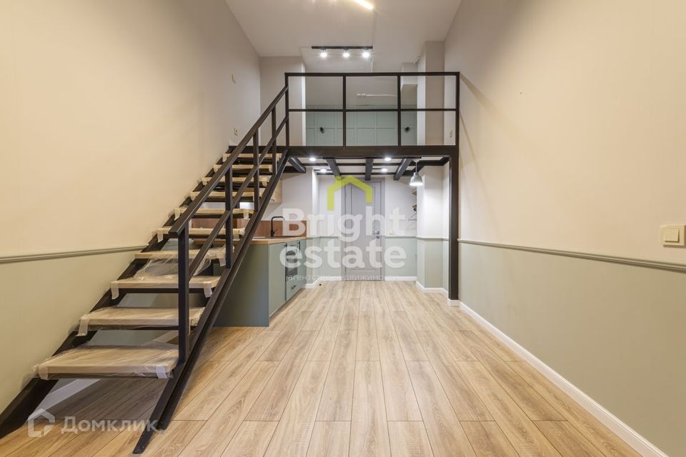 Продаётся 2-комнатная квартира, 57.5 м²