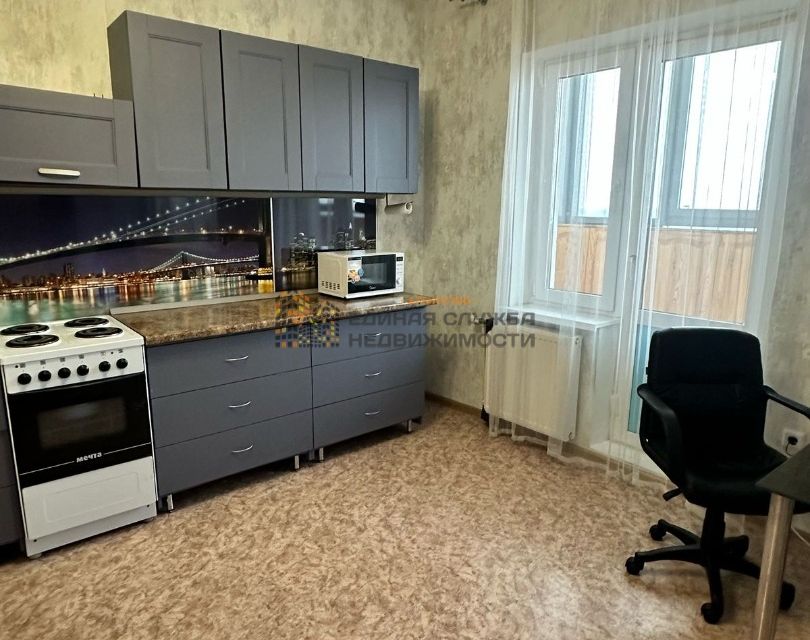 Сдаётся 1-комнатная квартира, 50 м²