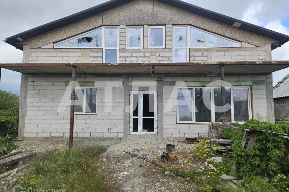 Продаётся 3-этажный дом, 518 м²