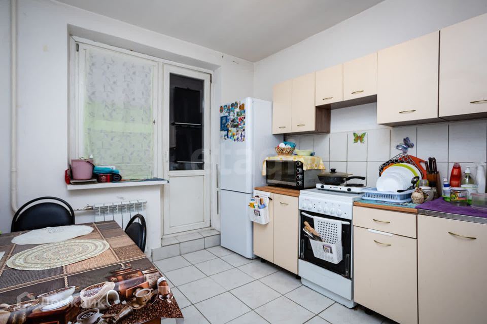 Продаётся 1-комнатная квартира, 42.3 м²