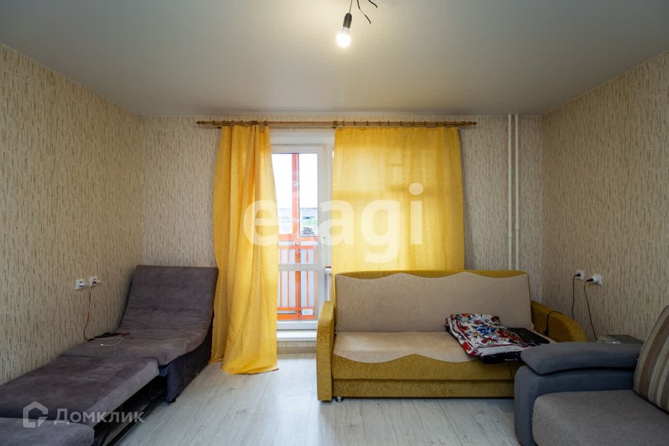 Продаётся 1-комнатная квартира, 40.2 м²