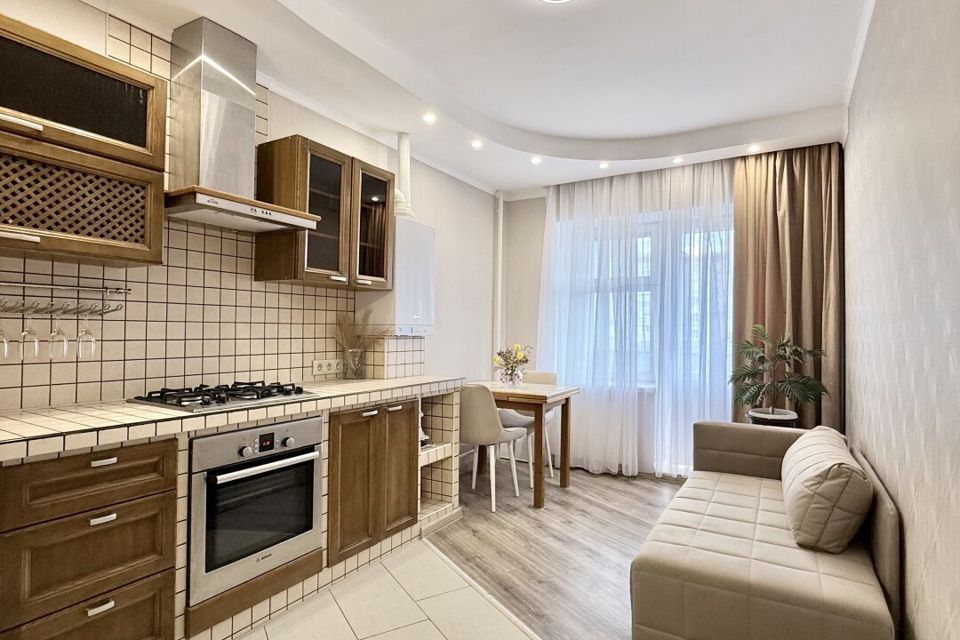 Продаётся 1-комнатная квартира, 48.9 м²