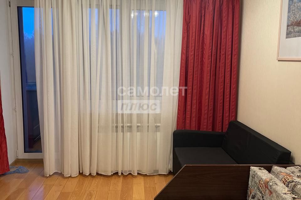 Продаётся 3-комнатная квартира, 60.3 м²