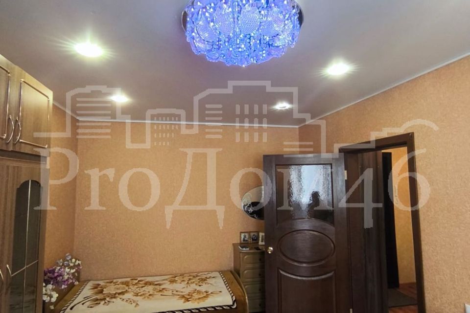 Продаётся 1-комнатная квартира, 35.8 м²