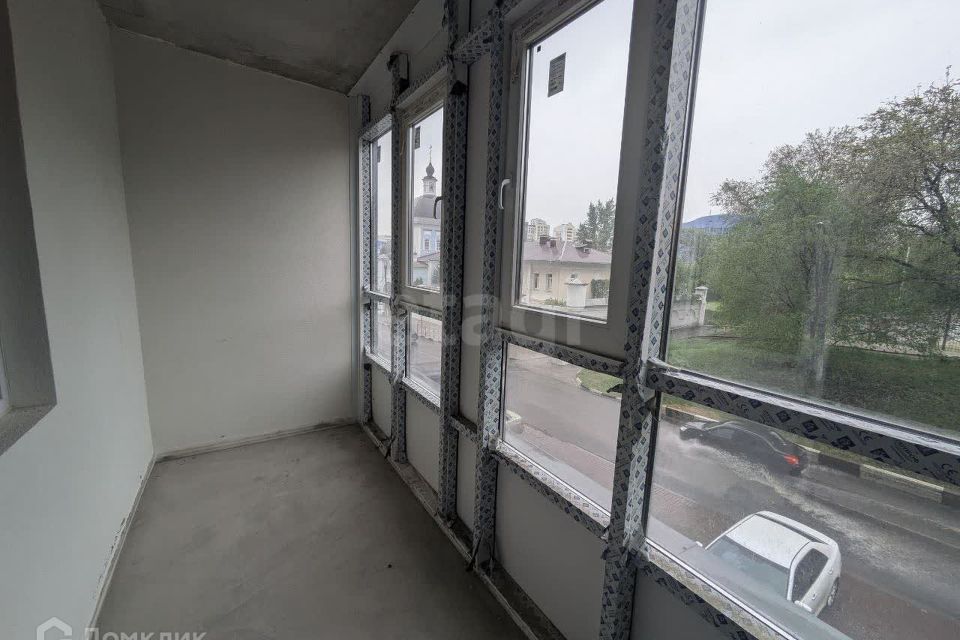 Продаётся 1-комнатная квартира, 52.3 м²