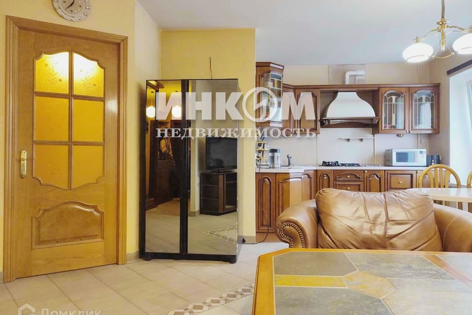 Сдаётся 2-комнатная квартира, 60 м²