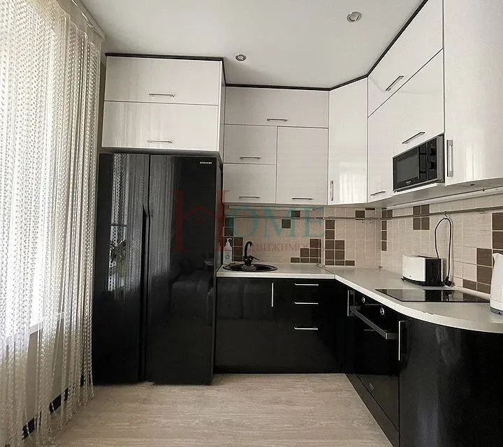 Сдаётся 1-комнатная квартира, 45 м²