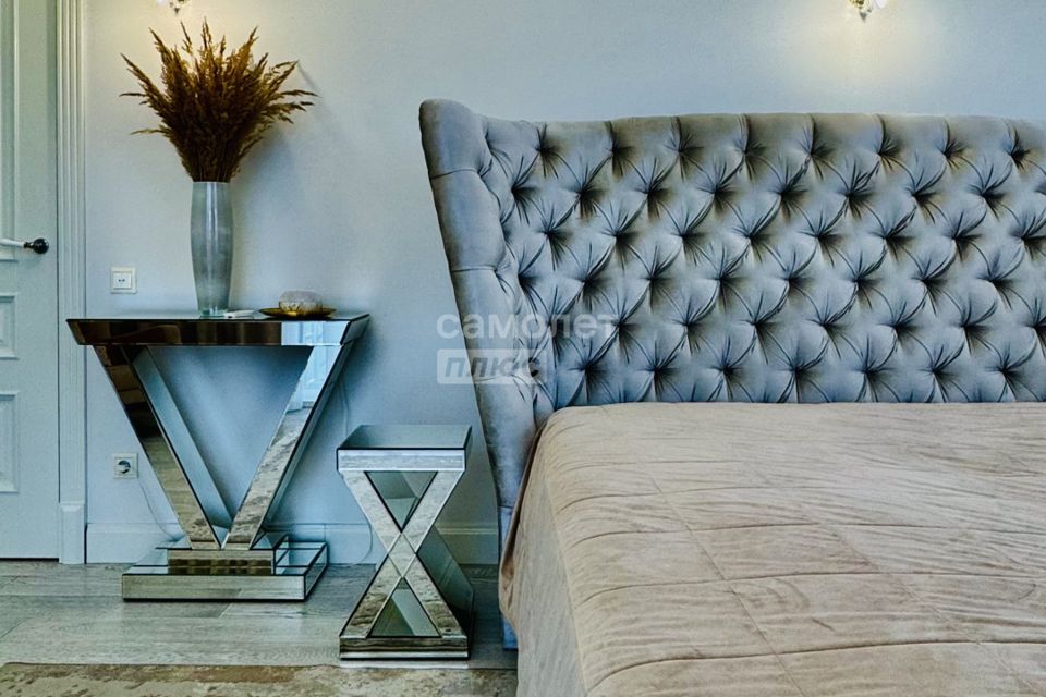 Сдаётся 2-комнатная квартира, 75 м²