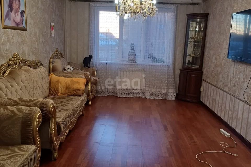 Продаётся 3-комнатная квартира, 90 м²