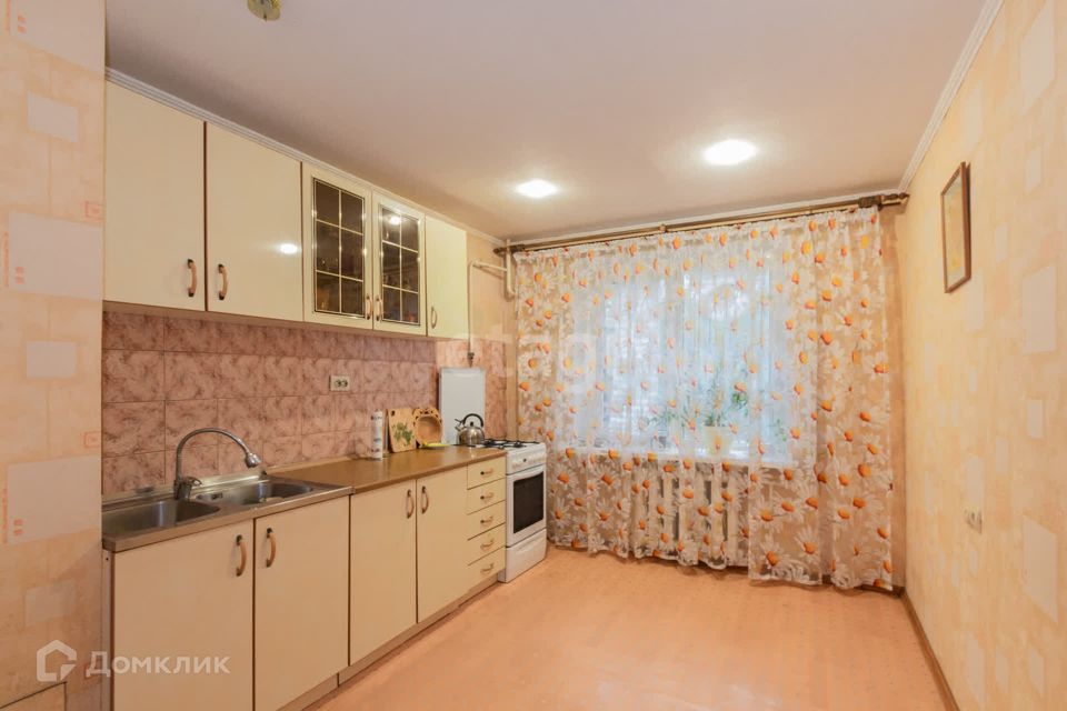 Продаётся 3-комнатная квартира, 65 м²