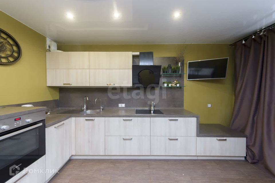 Продаётся 3-комнатная квартира, 89.8 м²