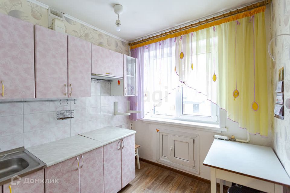 Продаётся 3-комнатная квартира, 60.3 м²