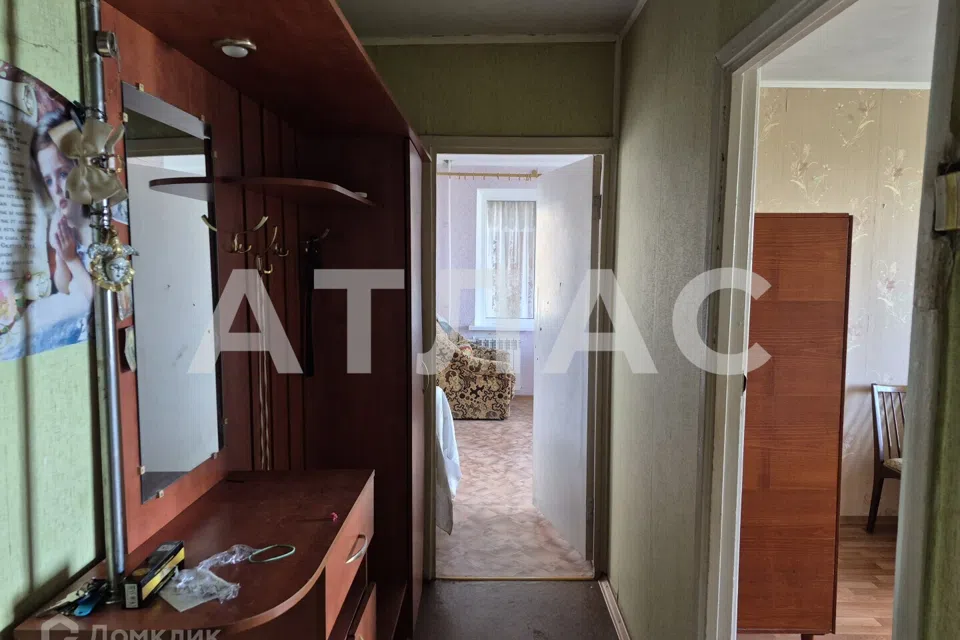 Продаётся 3-комнатная квартира, 62.3 м²