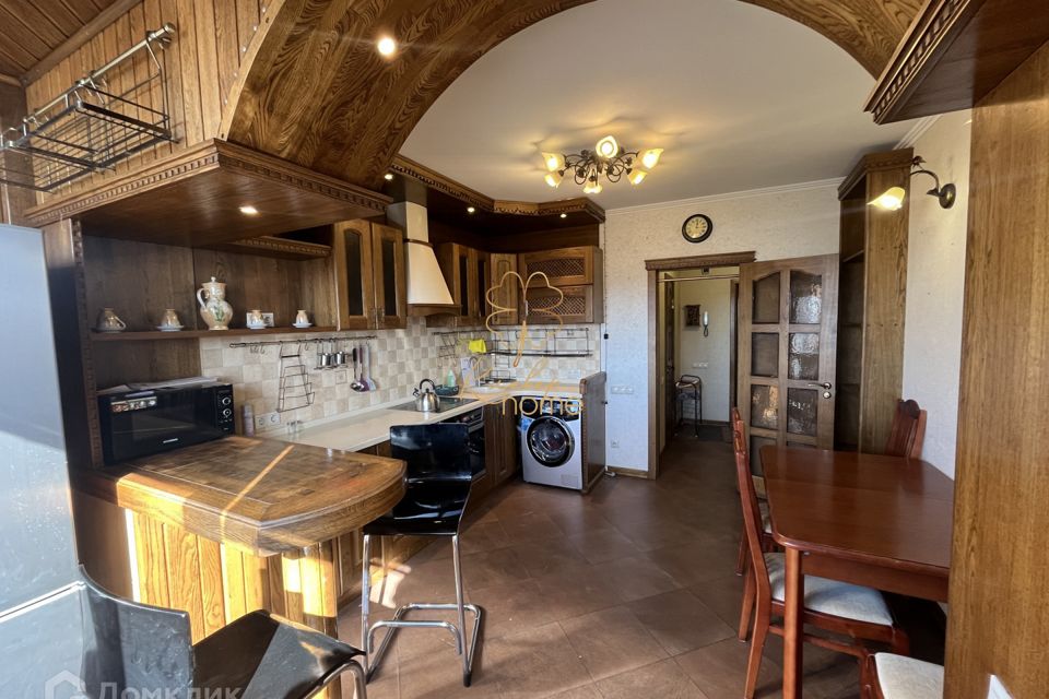 Сдаётся 1-комнатная квартира, 40 м²
