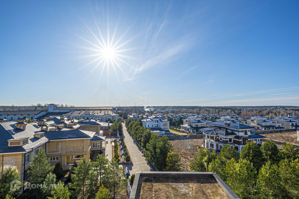 Продаётся 2-комнатная квартира, 192.1 м²