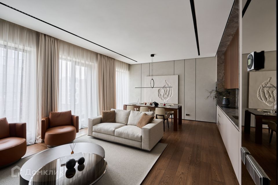 Продаётся 3-комнатная квартира, 120 м²