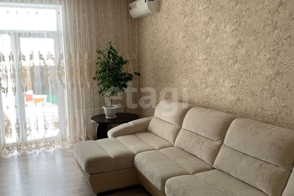 Продаётся 1-комнатная квартира, 46 м²