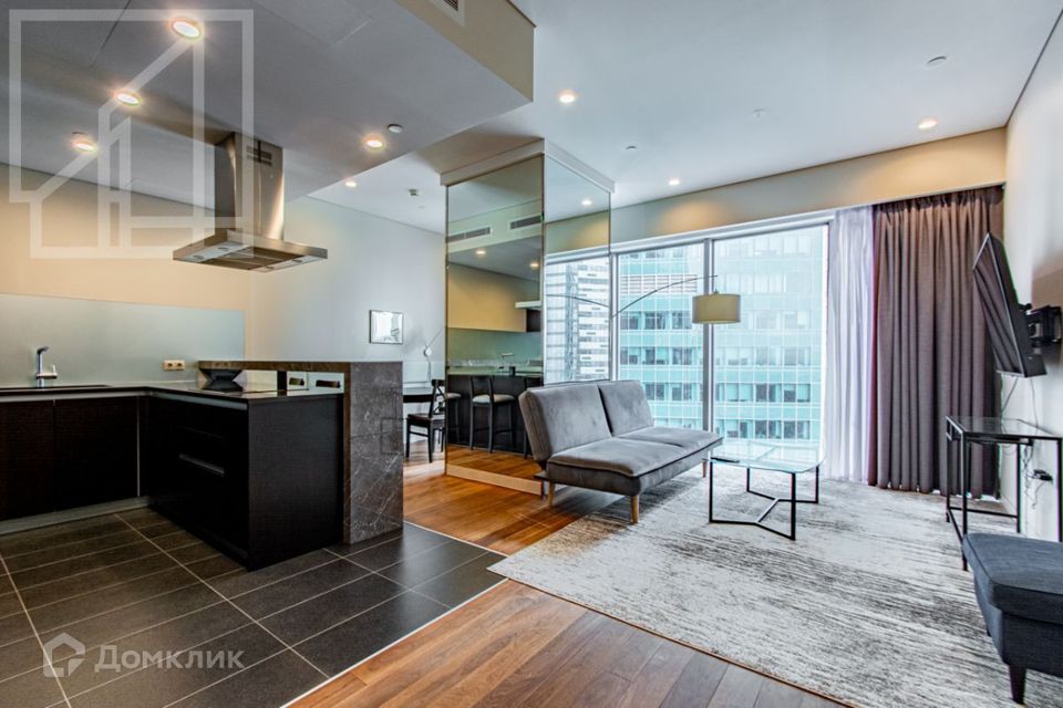 Сдаётся 2-комнатная квартира, 90 м²