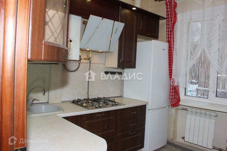 Продаётся 2-комнатная квартира, 61.8 м²