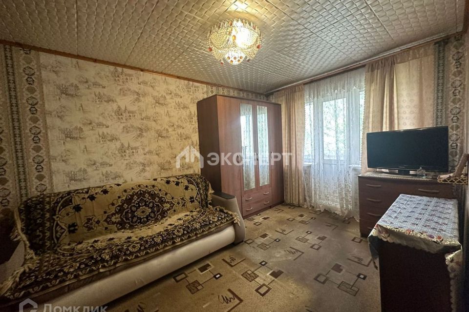 Продаётся 3-комнатная квартира, 59.5 м²