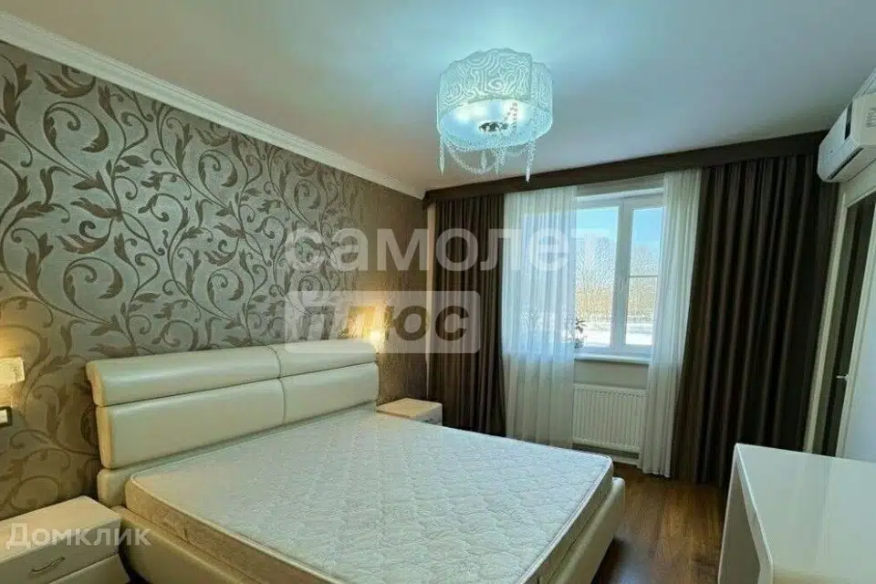 Продаётся 4-комнатная квартира, 98.5 м²