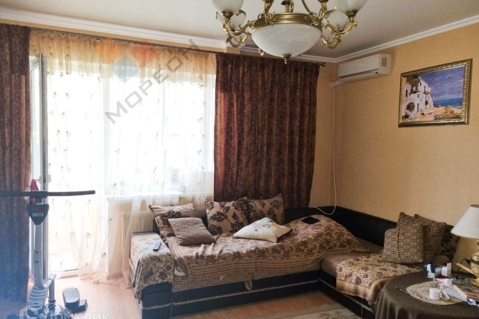 Продаётся 1-комнатная квартира, 44.6 м²