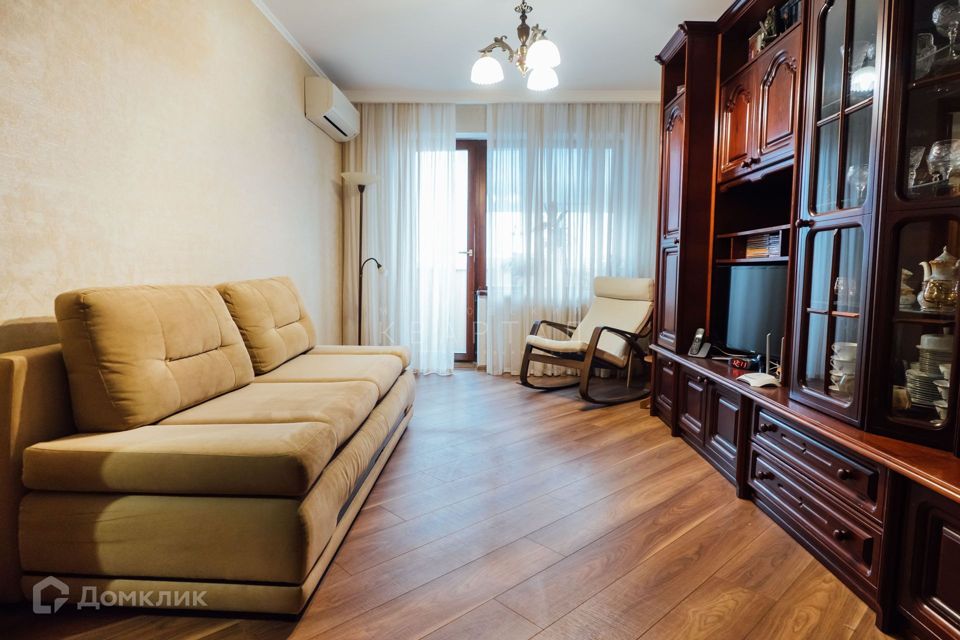 Продаётся 2-комнатная квартира, 52.5 м²