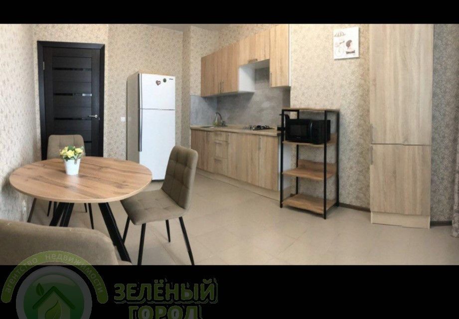 Продаётся 1-комнатная квартира, 38 м²