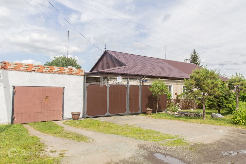 Продаётся 4-комнатная квартира, 108.7 м²