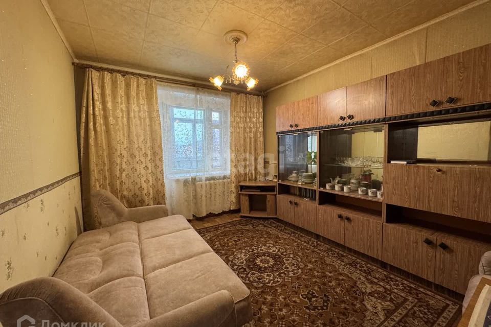 Продаётся 2-комнатная квартира, 41.9 м²