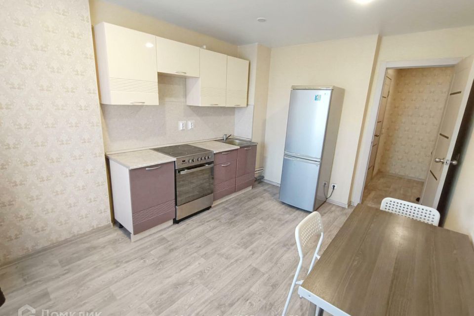 Сдаётся 1-комнатная квартира, 40 м²