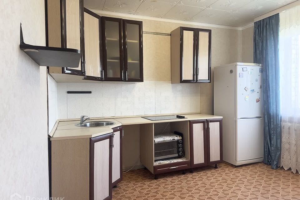 Продаётся комната в 1-комн. квартире, 39.6 м²