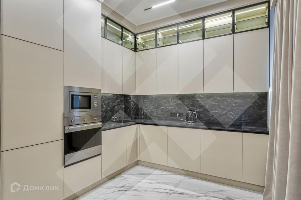 Сдаётся 3-комнатная квартира, 90 м²