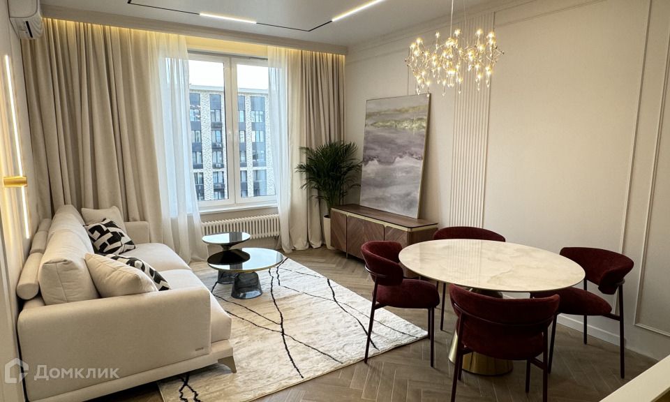Продаётся 3-комнатная квартира, 105.3 м²