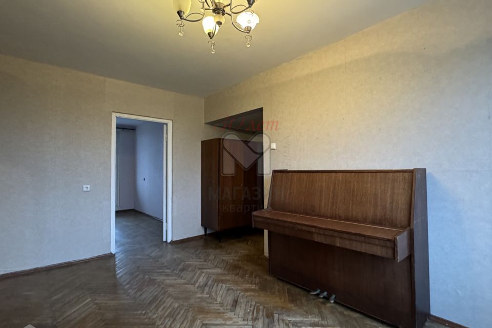 Продаётся 3-комнатная квартира, 59.9 м²