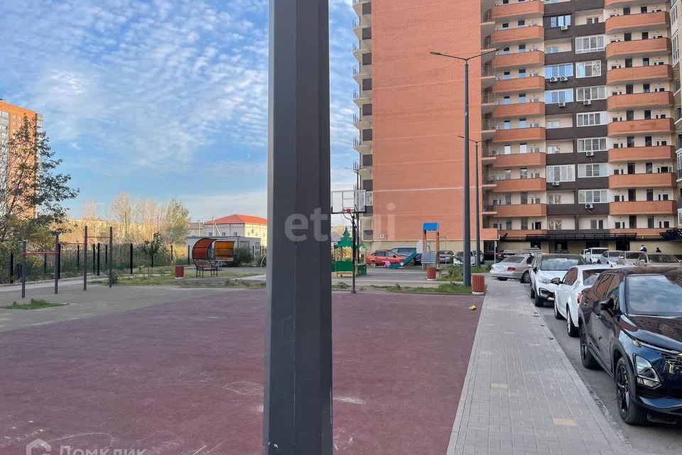 Продаётся 3-комнатная квартира, 90.9 м²