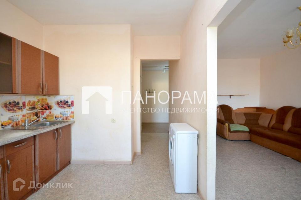 Продаётся 2-комнатная квартира, 60.2 м²