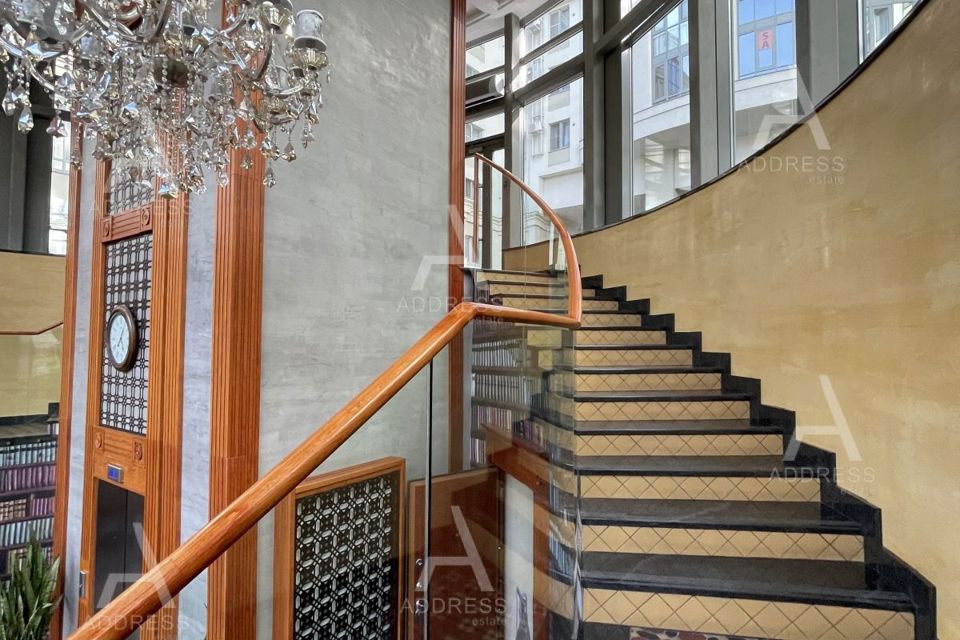 Продаётся 2-комнатная квартира, 77.6 м²