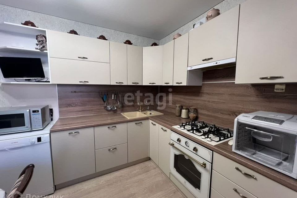 Продаётся 3-комнатная квартира, 71.6 м²