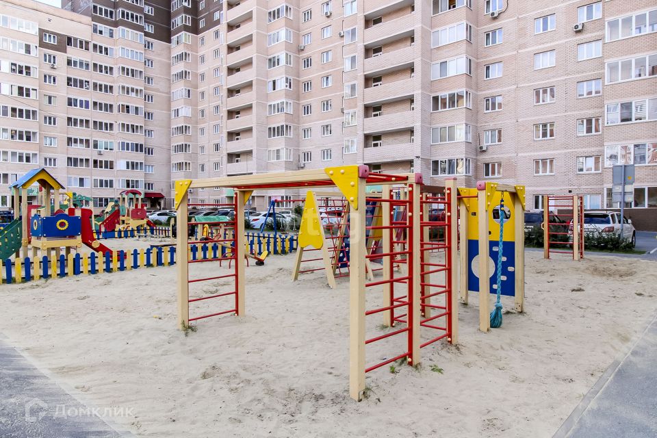 Продаётся 1-комнатная квартира, 44.3 м²