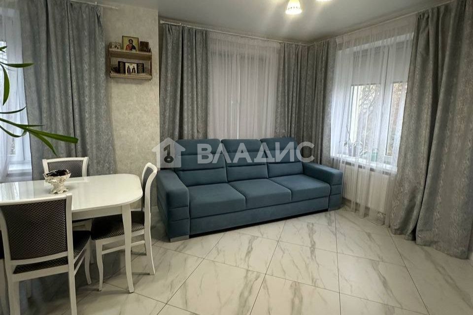 Продаётся 1-комнатная квартира, 48 м²