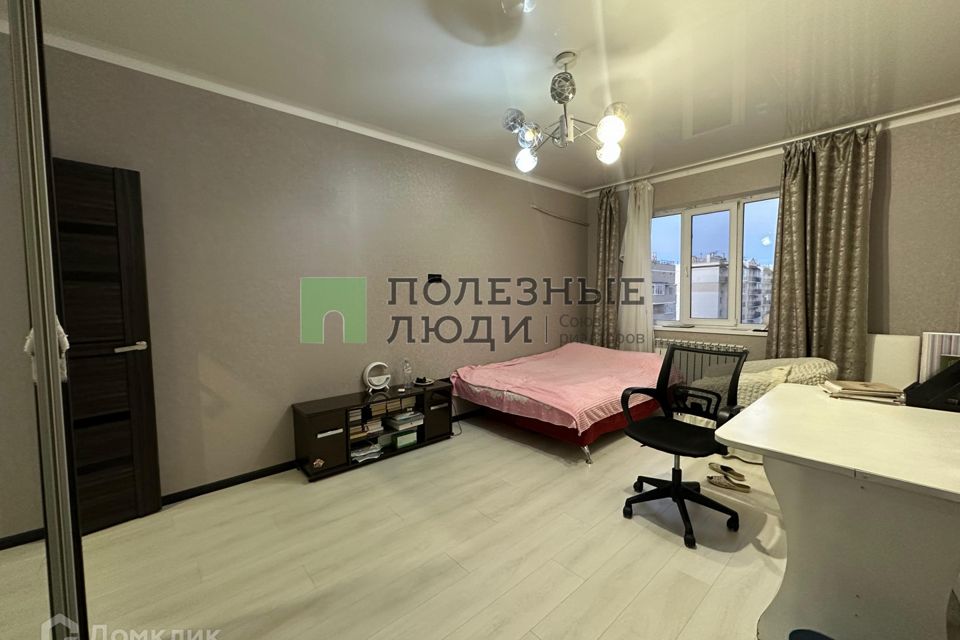 Продаётся 2-комнатная квартира, 60.77 м²