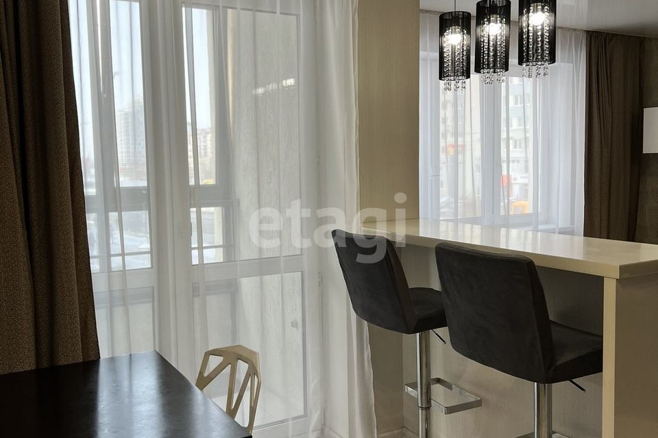 Продаётся 3-комнатная квартира, 76.3 м²