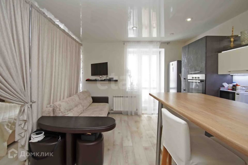 Продаётся 1-комнатная квартира, 44.9 м²