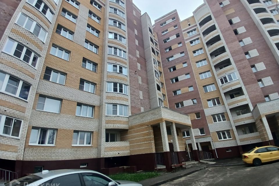 Продаётся 2-комнатная квартира, 56 м²
