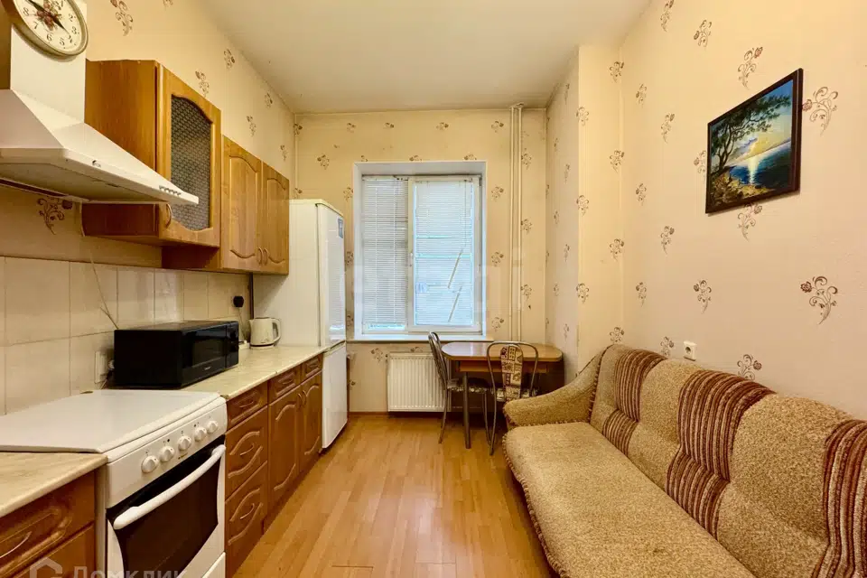 Продаётся 1-комнатная квартира, 37.9 м²