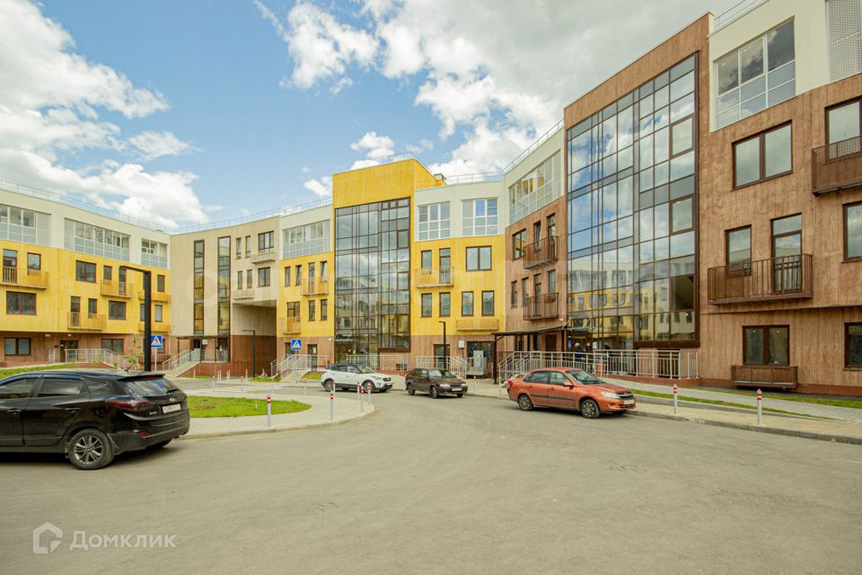 Продаётся 1-комнатная квартира, 48.5 м²