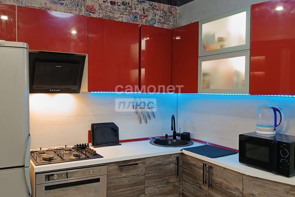 Продаётся 1-комнатная квартира, 37.3 м²
